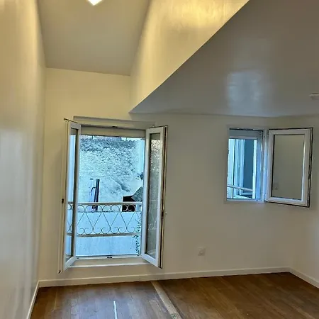 Apartment 21m2 Equipe Et Meuble Centre Massy
