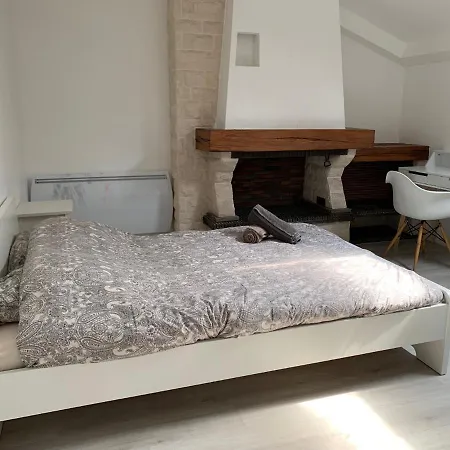21m2 Equipe Et Meuble Centre Massy Apartment Massy (Essonne)