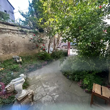 21m2 Equipe Et Meuble Centre Apartment Massy (Essonne)